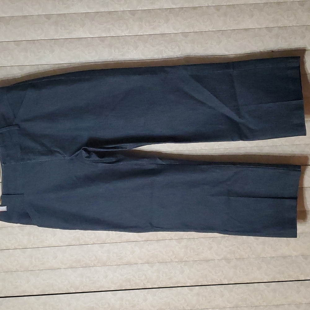Lee Natural Straight leg jeans pant( size tag removed) black